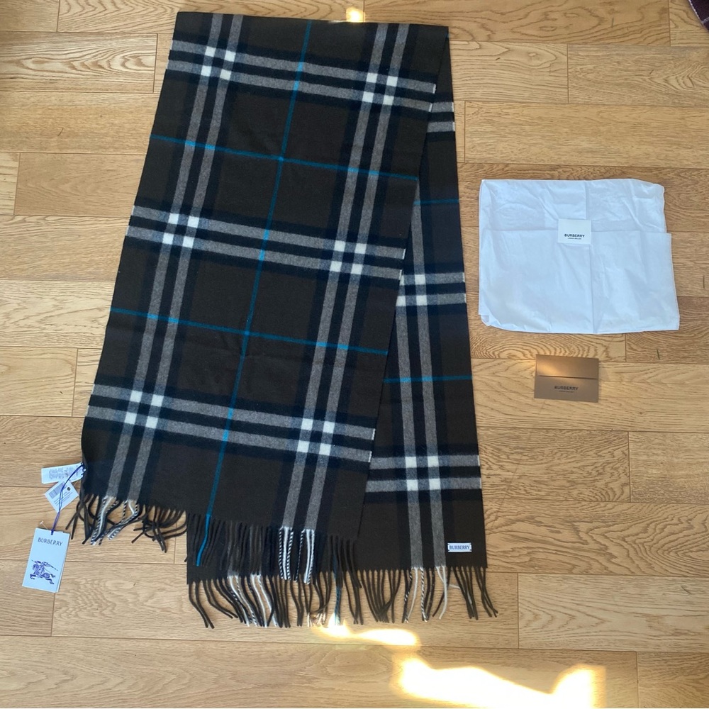 Burberry Giant Check Scarf Chocolate Brown Cashmere 80” x 20”